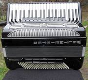 Аккордеон Weltmeister – Supita S5,  120 бас.5-ти голосный