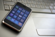 Продаю IPhone 3gs 16 gb в алмате 