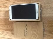 Samsung galaxy S4 оригинальный в коробке