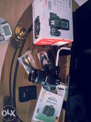 Продам зеркальный фотоаппарат Canon 600D 18-55 kit 2