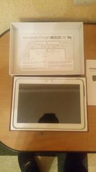 Продам планшет Wexler tab 10q. Срочно