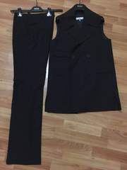 Срочно продам женский костюм