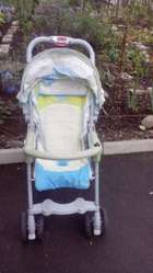 Детская прогулочная коляска.