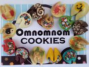  Вкусные печенья,  разноцветные,  хрустящие,  пальчики оближешь!