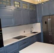 Кухонный гарнитур быстро и по экономичной цене.