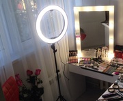 Кольцевая лампа LED (светодиодная) для индустрии красоты