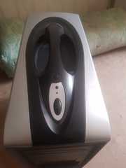 Корпус удобный,  вместительный ,  с ручкой для переноски.